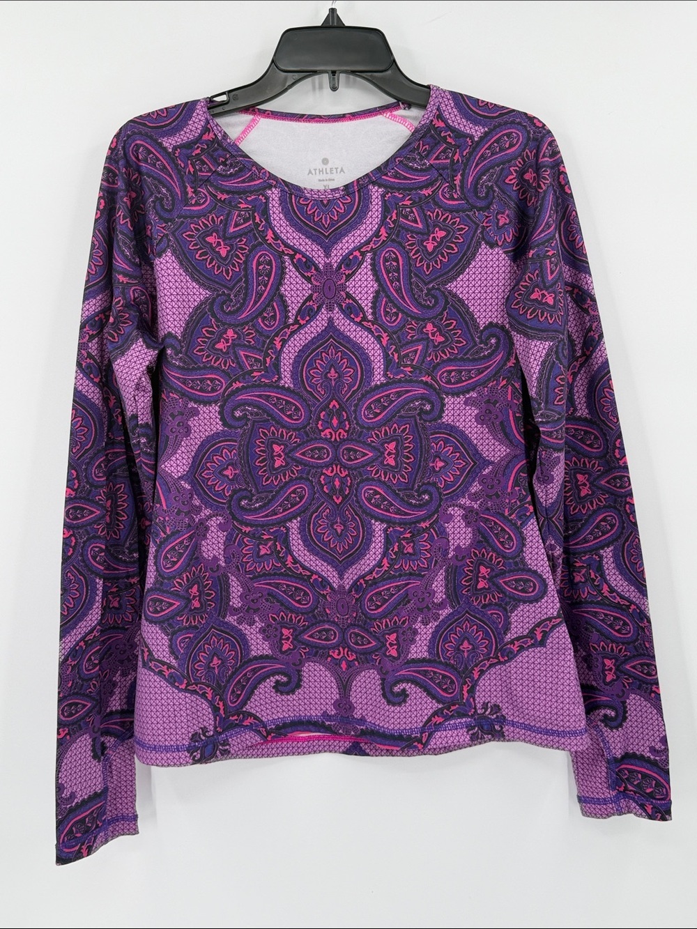 Athleta Purple and Pink Paisley Long-Sleeve Sierra Nevada Top Size XL